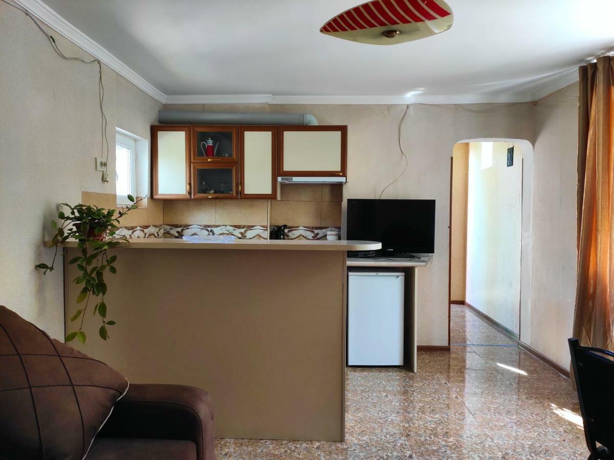 Guesthouse Ttt Τυφλίδα Εξωτερικό φωτογραφία